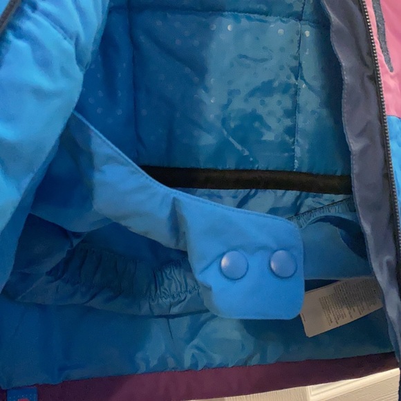 Roxy Girls Snowboarding Jacket Sizes 8, 10,12 - Picture 9 of 10